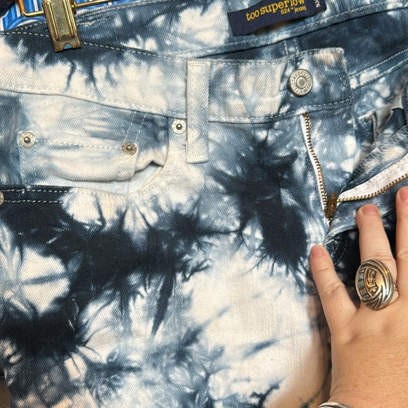Levi’s Superlow 524 Bleach Tye Dyed Jeans - Picture 6 of 8